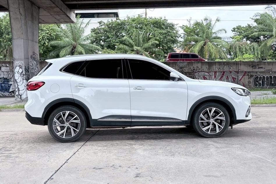 2021 MG HS 1.5 PHEV AT มือเดียวป้ายแดง รุ่นท๊อป Sunroof รูปที่ 4