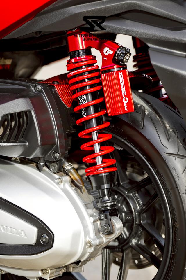 Forza350 ปี 2021 สี แดงหน้าคาร์บอน สายหล่อต้องมี!  10