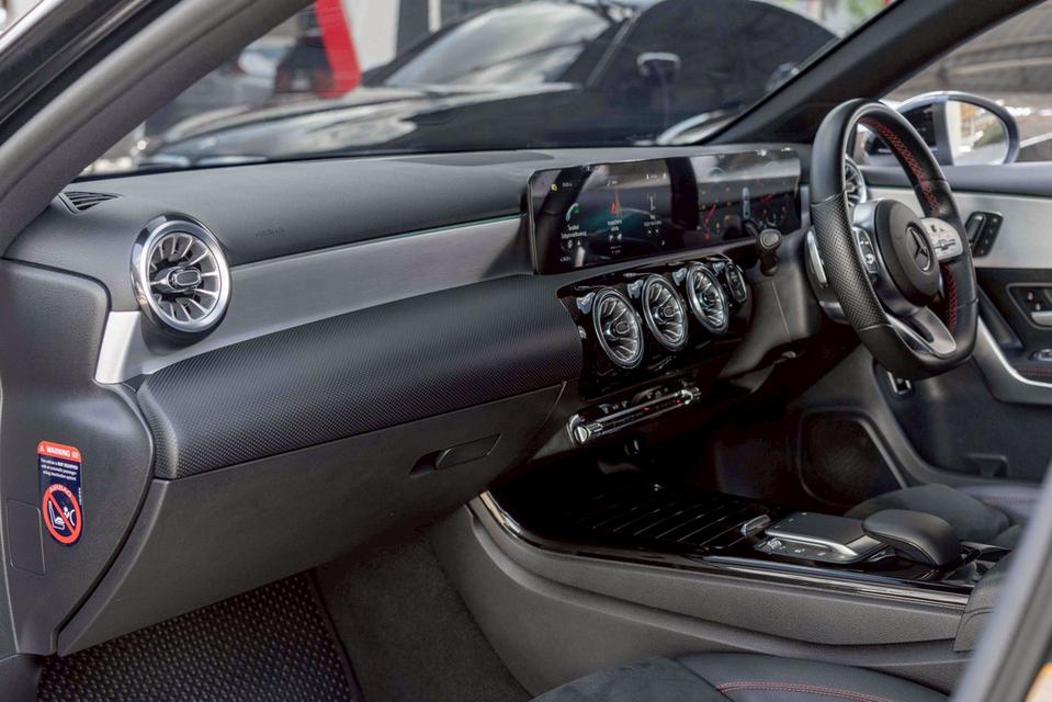 รหัสรถ NP6186 รุ่นรถ : BENZ A200 AMG DYNAMICปีรถ : 2022 รูปที่ 11