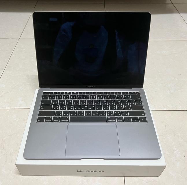 ขาย Macbook Pro 1