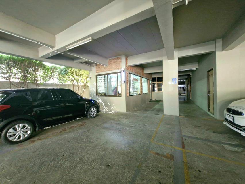 ให้เช่าห้องว่าง ใต้อพาร์ทเม้น ห้องเนื้อที่ประมาณ 13 ตรม  4