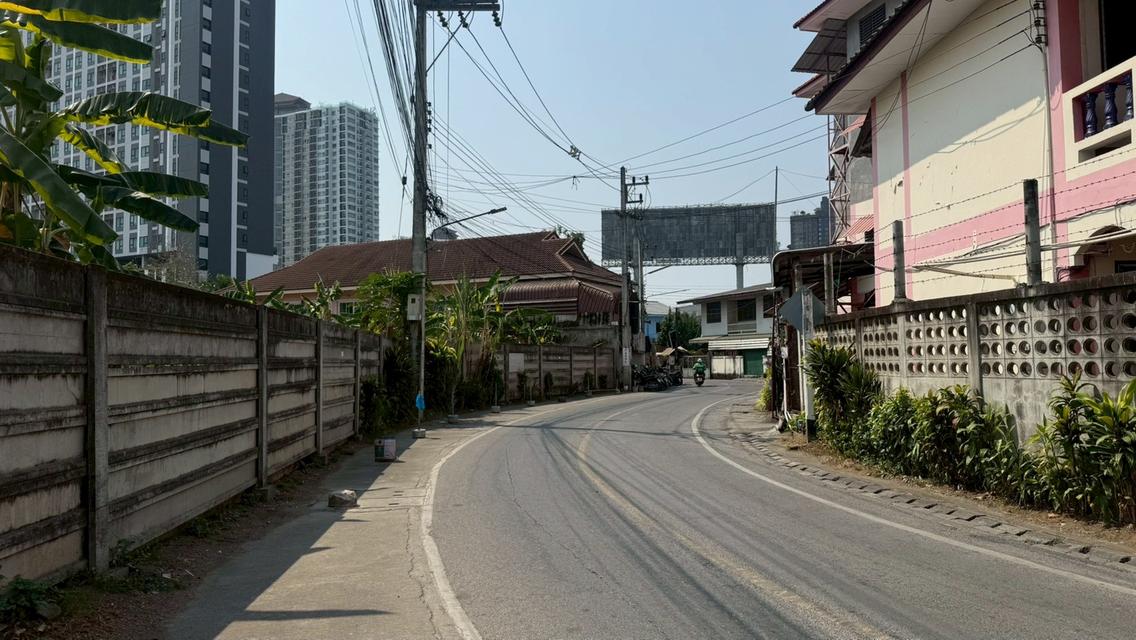 ขายที่ดินพร้อมสิ่งปลูกสร้าง ต.ฟ้าฮ่าม อ.เมืองเชียงใหม่ ติดเซ็นทรัลเฟสติวัล 4