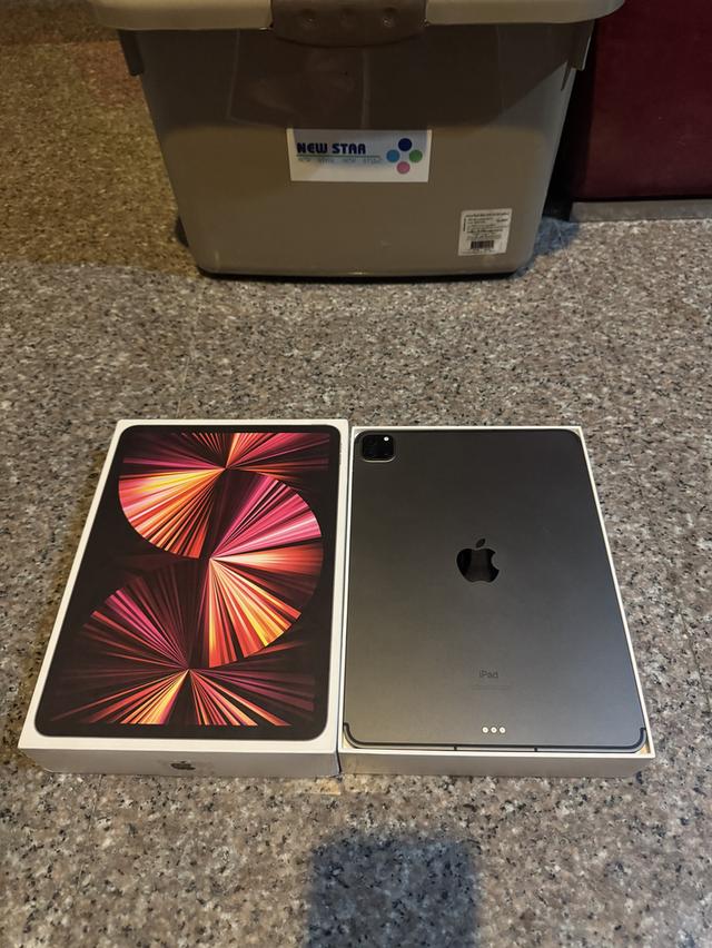 ขายๆๆๆถูกๆๆiPadPro11นิ้ว M1 สีSpace Gray 128กิ๊กWifi Celluer ใส่ซิมได้ มีกล่องอีมี่ตรงคับใช้งานดีทุกๆฟังชั่นสูนTrueทุกๆฟังชั่นรีสโตได้ตลอดไม่มีติดไอคร 2