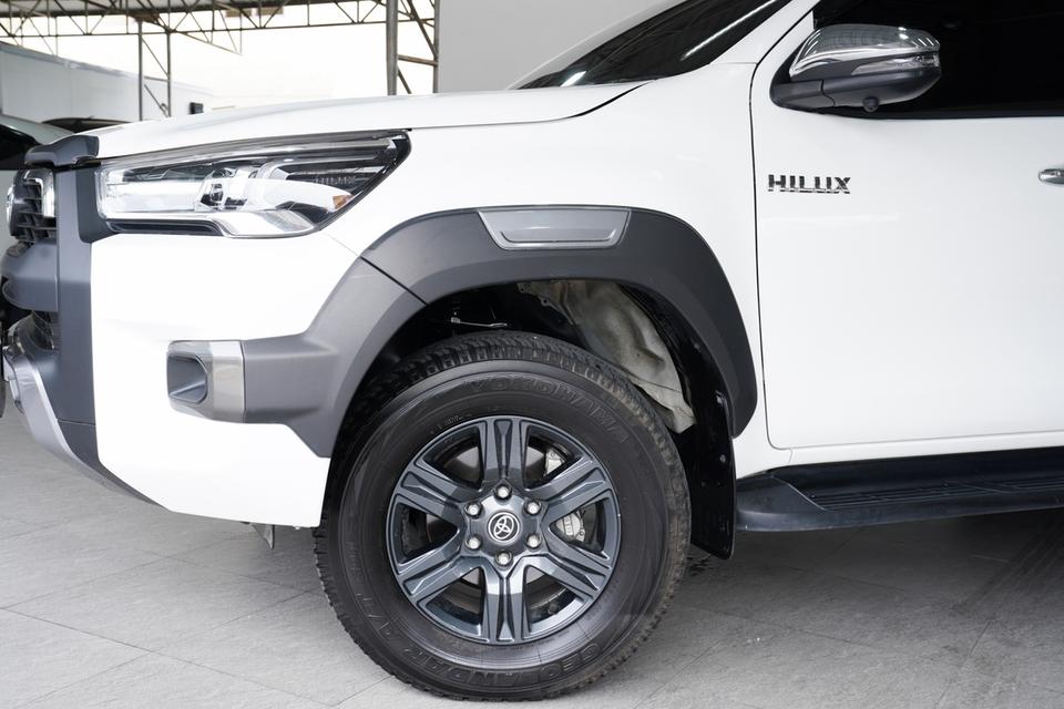 TOYOTA HILUX REVO Double Cab 2.4 Entry Prerunner AT ปี 2023 จด 2024 สีขาว 9