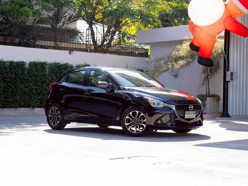 Mazda 2 1.5 XDL ปีจด 2016 ♨️ #ประกันเครื่องเกียร์หลังการขาย3ปี / 30,000km. ♨️