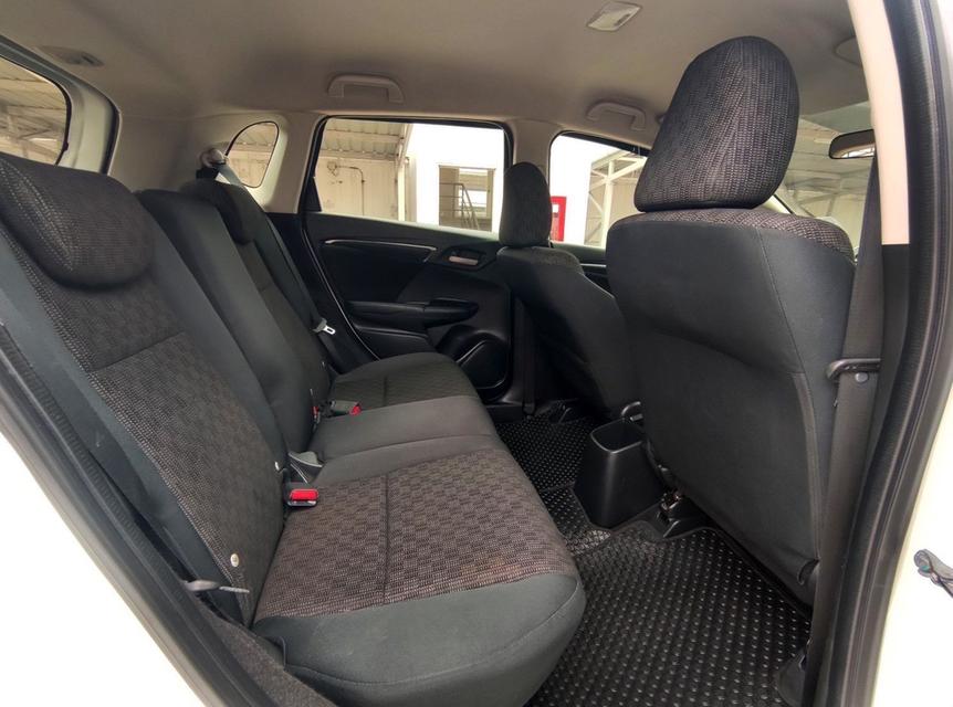 รหัสรถ CAT9304 2015 HONDA JAZZ 1.5V ออโต้ 12