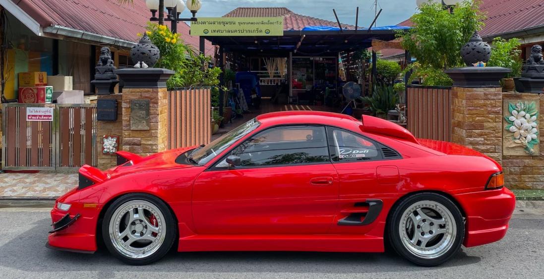 Toyota MR2 สีแดงสวยมาก 4