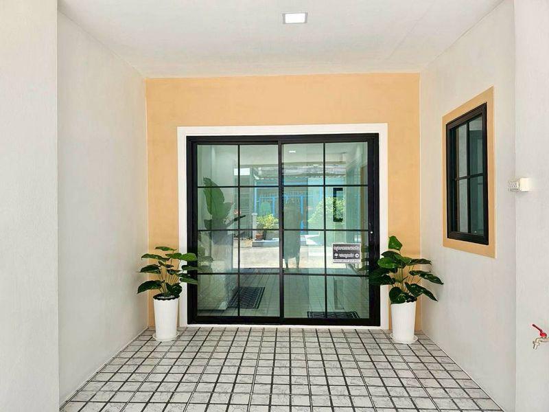 หมู่บ้านบัวทอง4  (คุณาภัทร) บางบัวทองทาวน์เฮ้าส์ชั้นเดียว ตกแต่งใหม่พร้อมอยู่บ้านสวย พร้อมเข้าอยู่ 5