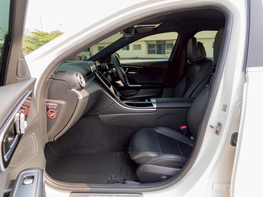 Mercedes Benz C220d Avantgarde W206 ปี 2023 จด 2025 เลขไมล์ : 32,xxx km. 11