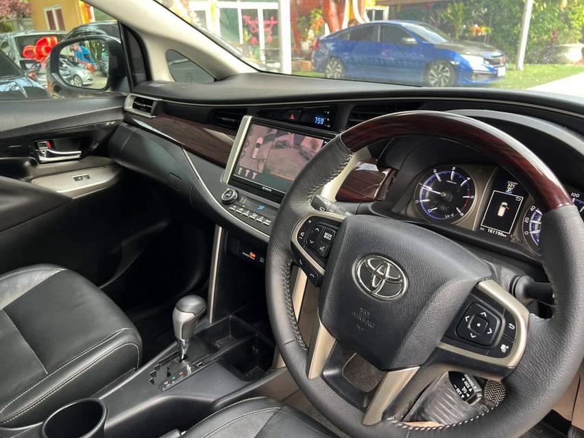 #TOYOTA INNOVA CRYSTA PREMIUM เครื่อง2.8cc.ปี 2022 ไมล์แท้100%คะ