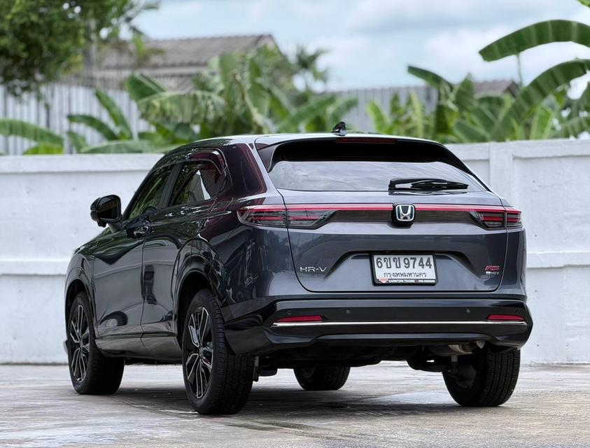 ปี 2024 HONDA HRV, 1.5 RS eHEV โฉม ปี21-ปัจจุบันสีเทา รถบ้านแท้ HYBRID รูปย่อยที่ 2