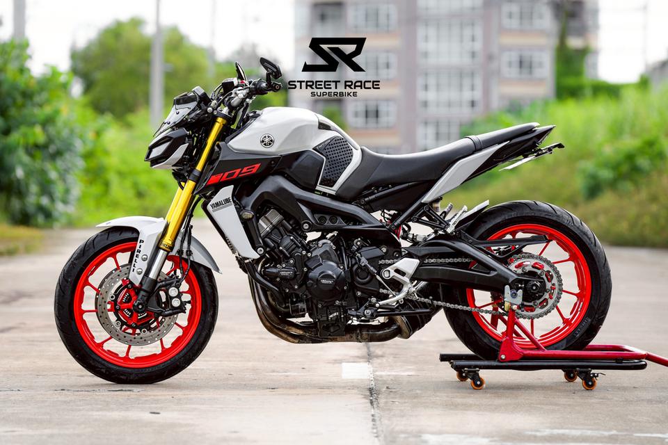 2020 Yamaha mt-09 | ปี 2020 | สีเทา ล้อส้มสุด⚡ วิ่งเพียง 28,xxx กม. สภาพสวยจัด ขี่มันส์ทุกเกียร์ 🔊 ท่อแท้ termignoni เสียงดุดัน