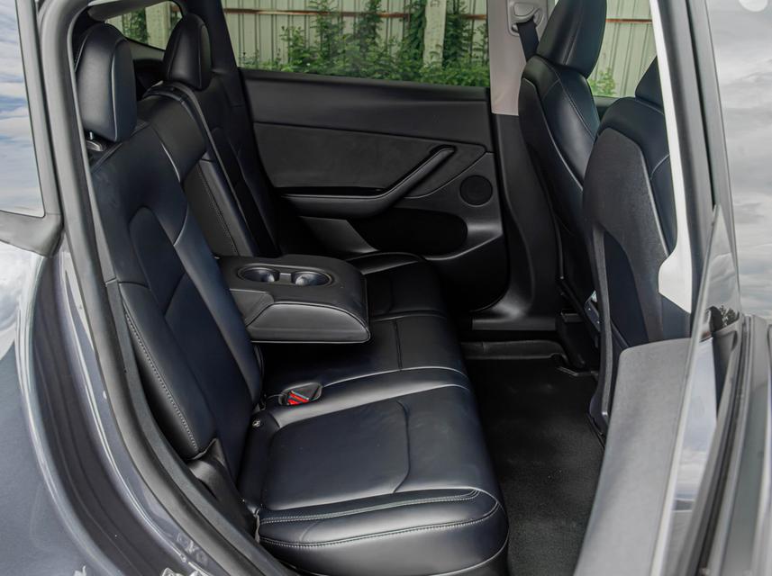 (แจ้งรหัสรถ CBL6386) TESLA Model Y Long Range AWD 2023 รูปที่ 14