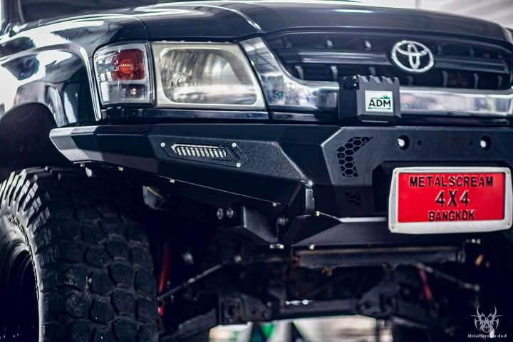 Toyota Hilux Tiger สีดำ 7