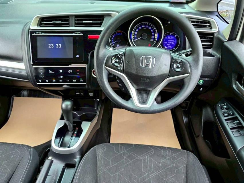 HONDA JAZZ 1.5 SV ปี 15 รูปที่ 8