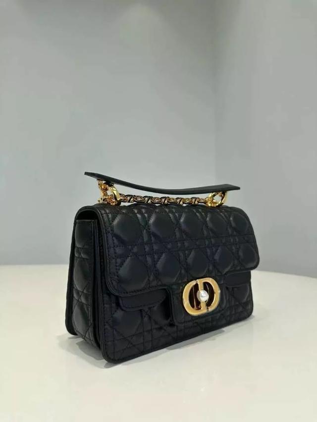 Dior Jolie Handbag ของแท้ 1