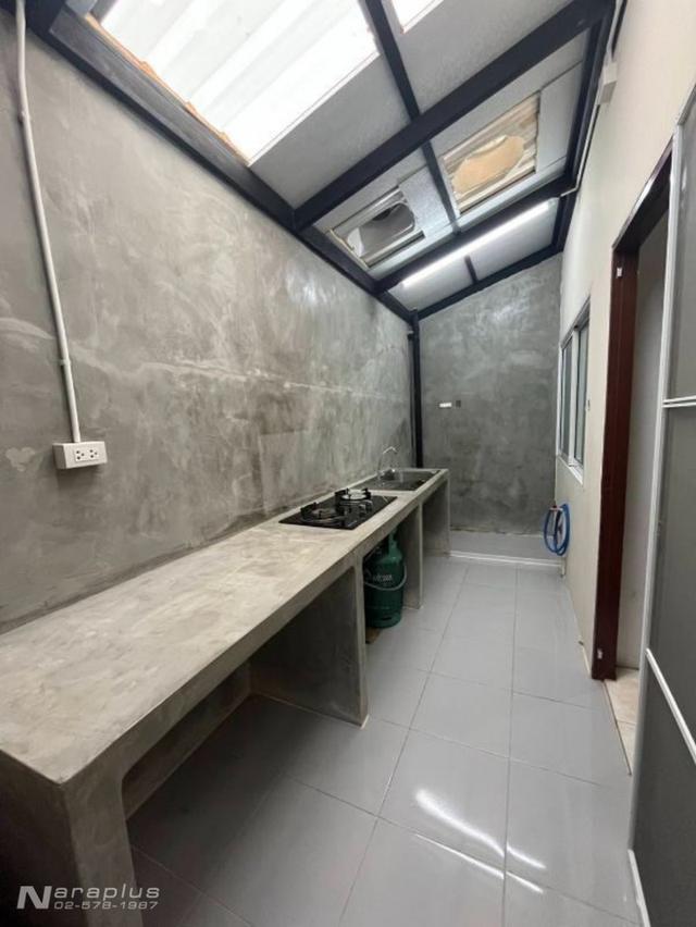 68121158 : ขายทาวน์เฮ้าส์ 2 ชั้น ขนาด 3 ห้องนอน บนที่ดิน 20.6 ตารางวา หมู่บ้านซื่อตรง ลีลาวดี ซอย พหลโยธิน 54/1 บ้านสวย น่าอยู่ ราคาดีๆ 7