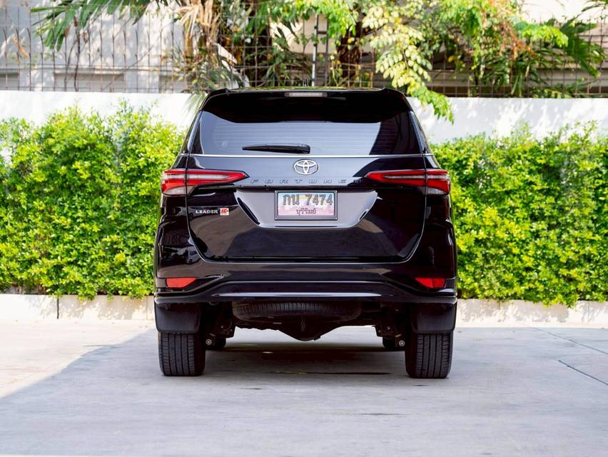 Toyota fortuner 2.4V Leader 2WD ปีจด 2024 📌 #ประกันเครื่องเกียร์3ปี 30,000 km รูปที่ 4