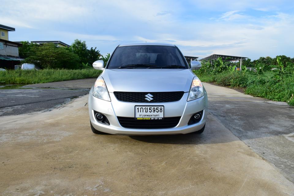 ขายพร้อมทะเบียนสวยๆ 155000 บาท SUZUKI SWIFT 1.2 ตัวท็อปสุด ออโต้ กุญแจคีเรท ภายในสวยกิ๊ฟ ขับสนุก ยางดันล็อป CD ABS AIRBAG โทร0957401229 ไลน์ UTBP รูปที่ 2