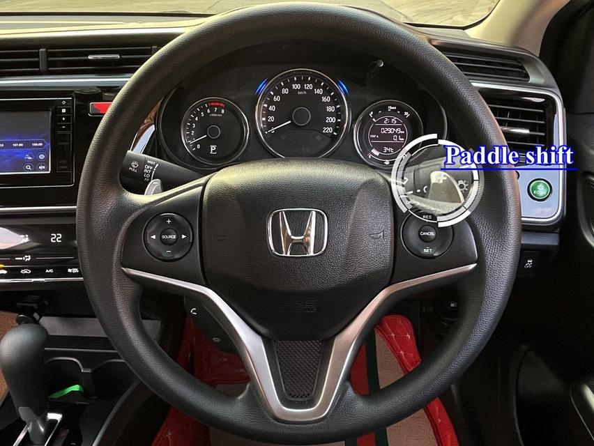 HONDA CITY 1.5 SV i-VTEC ปี 2018 เกียร์AUTO CVT สภาพป้ายแดง 18