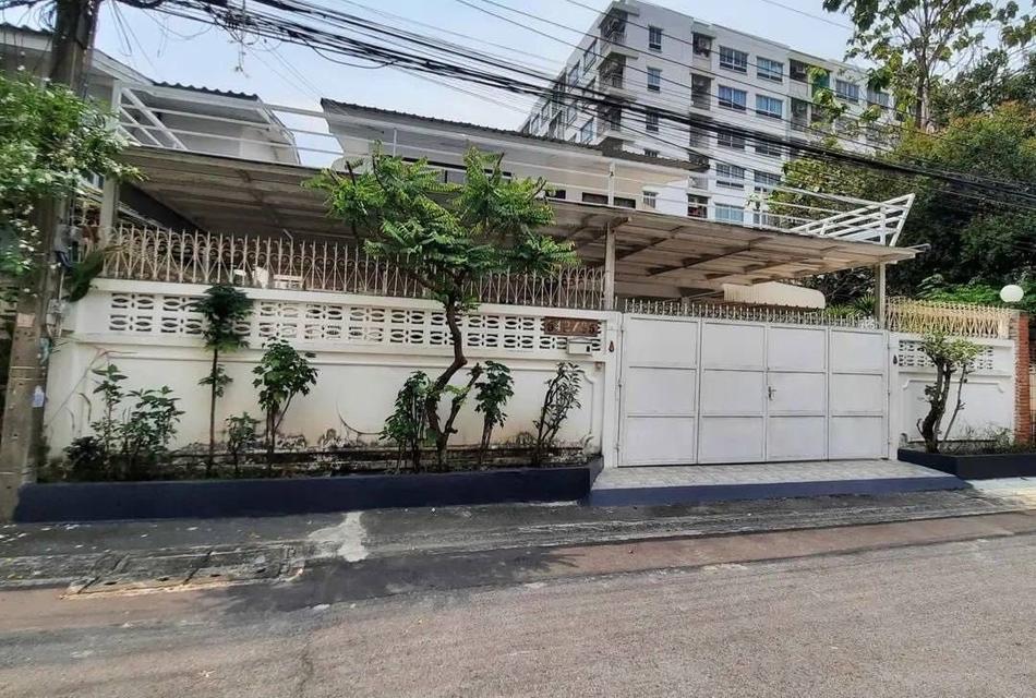 ให้เช่าบ้านเดี่ยว 2 ชั้น ย่านห้วยขวาง หมู่บ้านอยู่เจริญ 542 ประชาราษฏร์บำเพ็ญ24 ใกล้ MRT ห้วยขวาง
