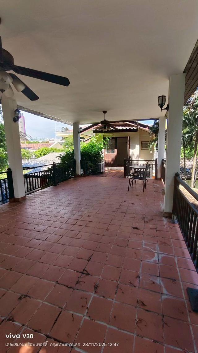 🏡🌳 🔥 ขาย/ให้เช่าด่วน! บ้านเดี่ยวใจกลางเมือง พญาไท (ซอยอารีย์/สายลม) 237 ตร.ว. 800 ตร.ม. พร้อม สระว่ายน้ำส่วนตัว 🏊 2