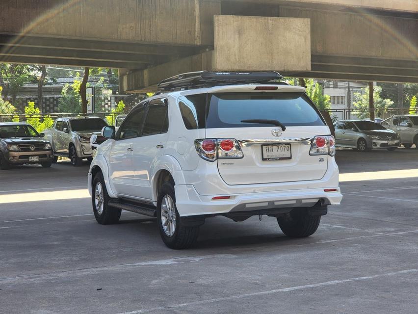 ขายรถ Toyota Fortuner 2.5G ปี 2013 สีขาว เกียร์ออโต้ 6