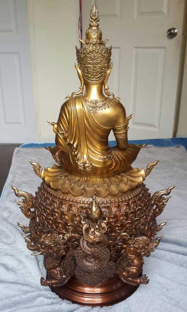 พระบูชา 9 นิ้ว