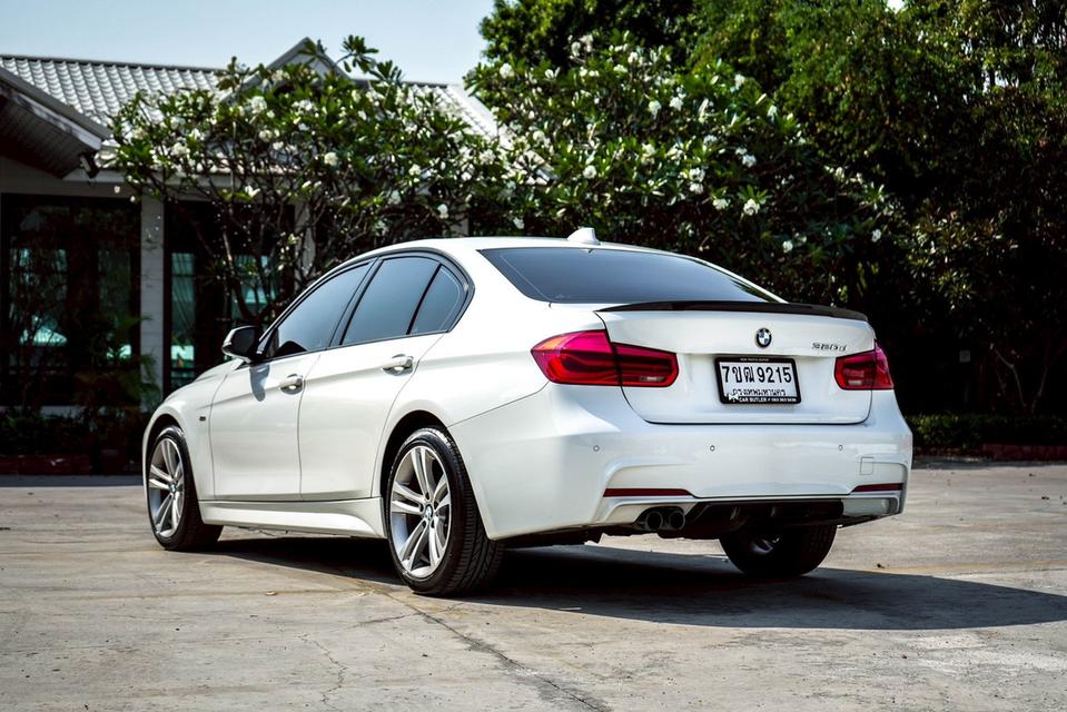 BMW 320d SPORT F30 AT 2015 รูปที่ 6