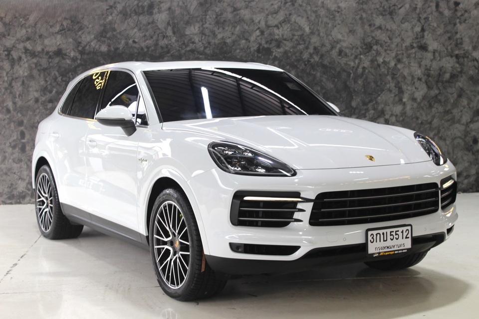 รหัสรถ JRS5512 เข้าใหม่กับ Porsche Cayenne S Hybrid 2019