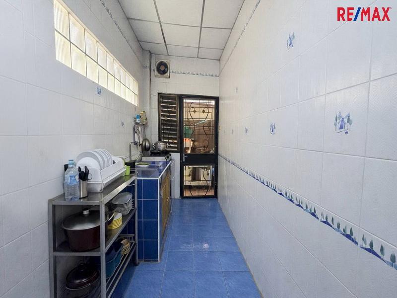 ขายบ้านแฝด เพชรเกษม 69 หนองแขม หมู่บ้านทวีทอง 3 ฟังก์ชันลงตัว เดินทางสะดวก ราคาดี 9