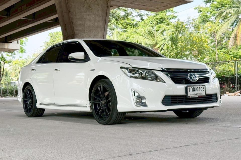 🔥รถสวยมือเดียว เครดิตดี ฟรีดาวน์  Toyota CAMRY 2.5 DVD Hybrid AT ปี 2013 รูปที่ 4