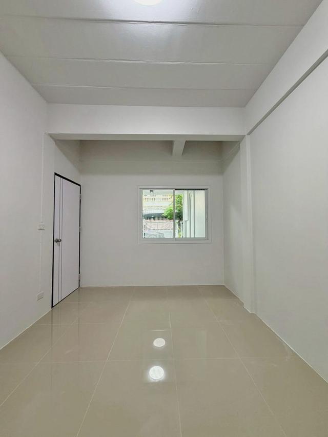 ✨หมู่บ้านกิตติยารักษ์ (ตรงข้ามกองสลาก)✨ทาวน์เฮาส์ 2 ชั้น ตกแต่งใหม่พร้อมอยู่ มีระเบียงด้านหน้า ทำเลดี น้ำไม่เคยท่วม หมู่บ้านดีมากลอกท่อทุกปี 7