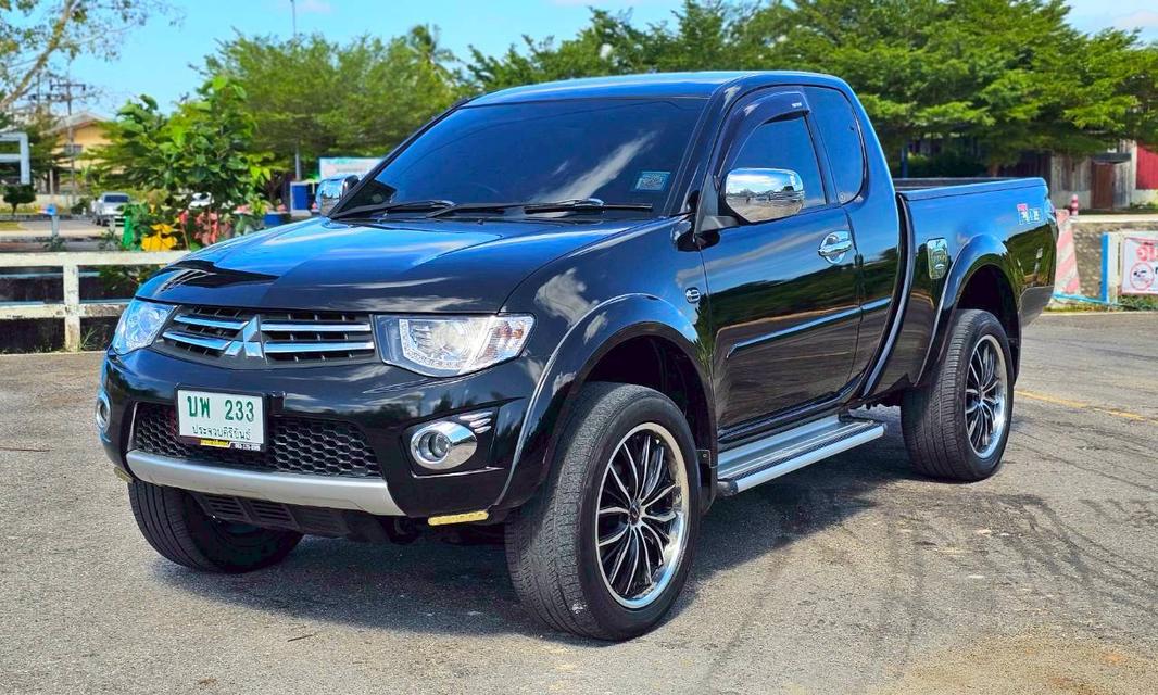 Mitsubishi Triton cab Plus 2.5 (2014)