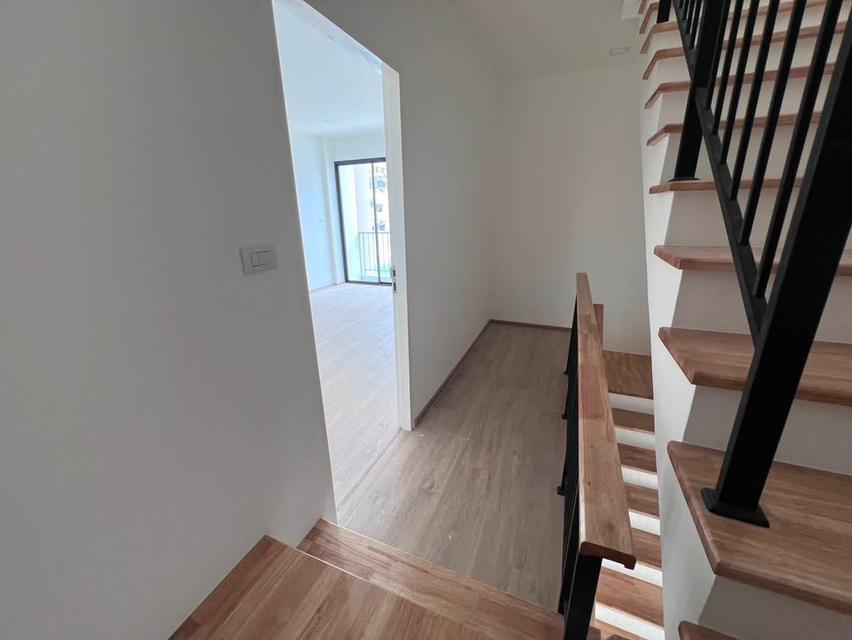 Luxury townhome project For Sale The Blisz ICONIC Sathon – Charan 35 9