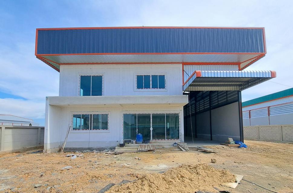 ขายโรงงานพร้อมออฟฟิศ 2 ชั้น 1 ไร่ 20วา 20 ล้าน ถนนกว้าง รถตู้คอนเทนเนอร์เข้าออกสะดวก กระทุ่มแบน สมุทรสาคร ซอยพันธุวงษ์ 1