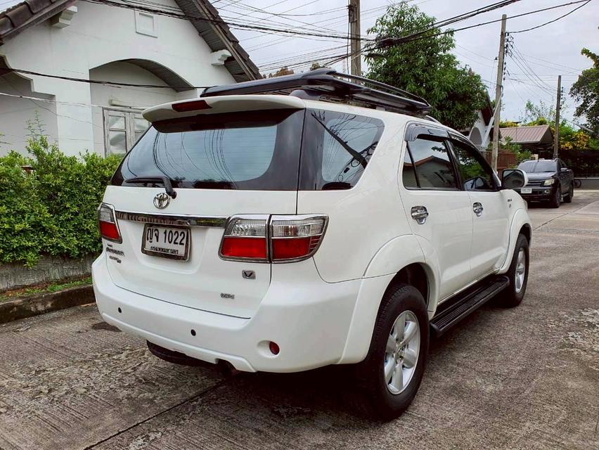 2011 Toyota Fortuner 4x4 5