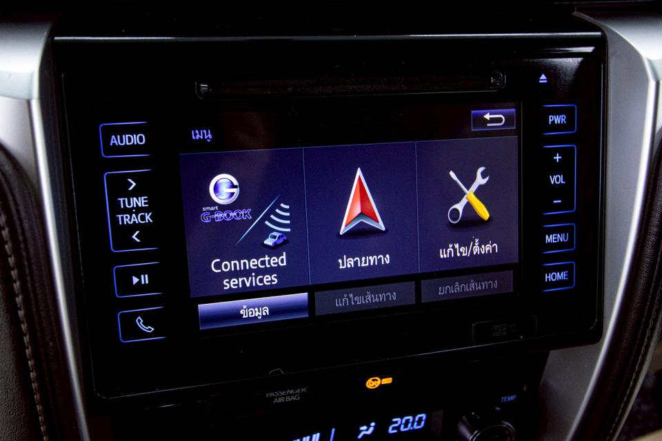 Toyota Fortuner มือสอง ปี2015 10