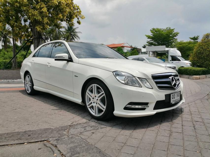 BENZ E200 CGI​ AMG ปี 2012 1