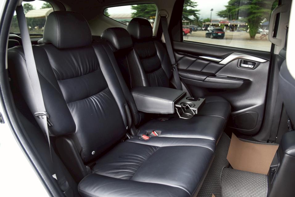รหัสรถ CBL3327 MITSUBISHI PAJERO SPORT 2.4 GT 2WD AT 2018 10