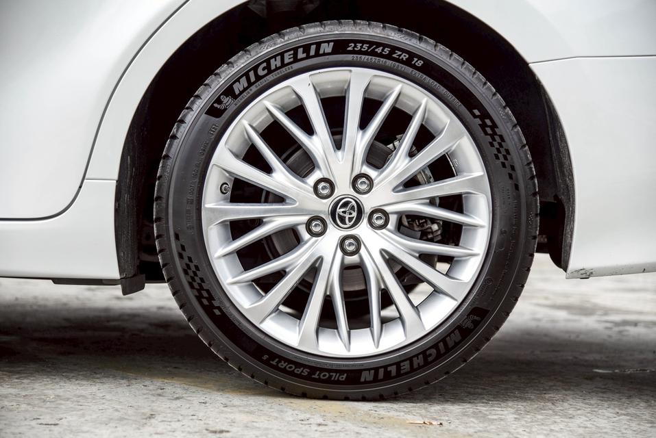 รหัสรถ CBL7117 TOYOTA CAMRY 2.5 G AT 2019 6