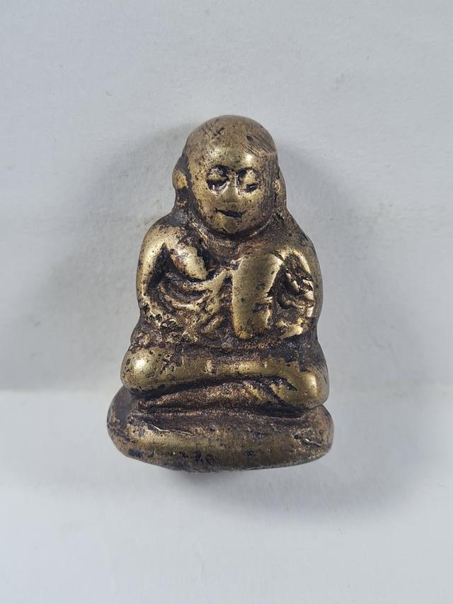 รูปหล่อหลวงพ่อเงิน..