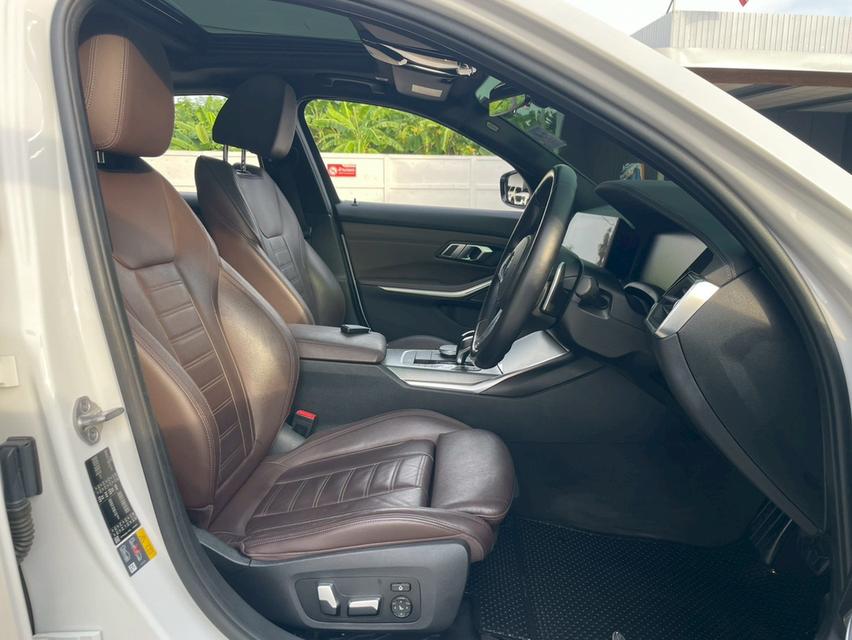 BMW SERIES3 330e M SPORT ปี 2021 โฉม G20 ปี18-ปัจจุบัน (ป้ายสลับ) 8