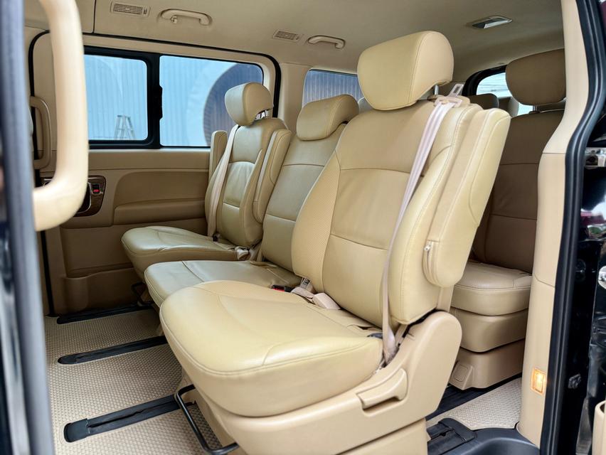HYUNDAI H1 ELITE  2019   13
