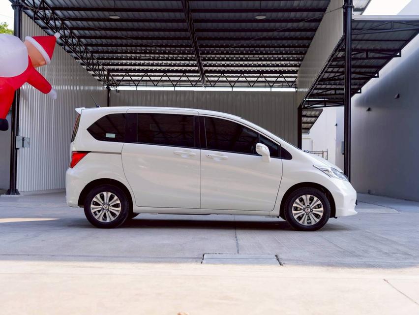 Honda Freed 1.5E ปีจด 2015 ♨️ #ประกันเครื่องเกียร์3ปี3หมื่นkm. 8