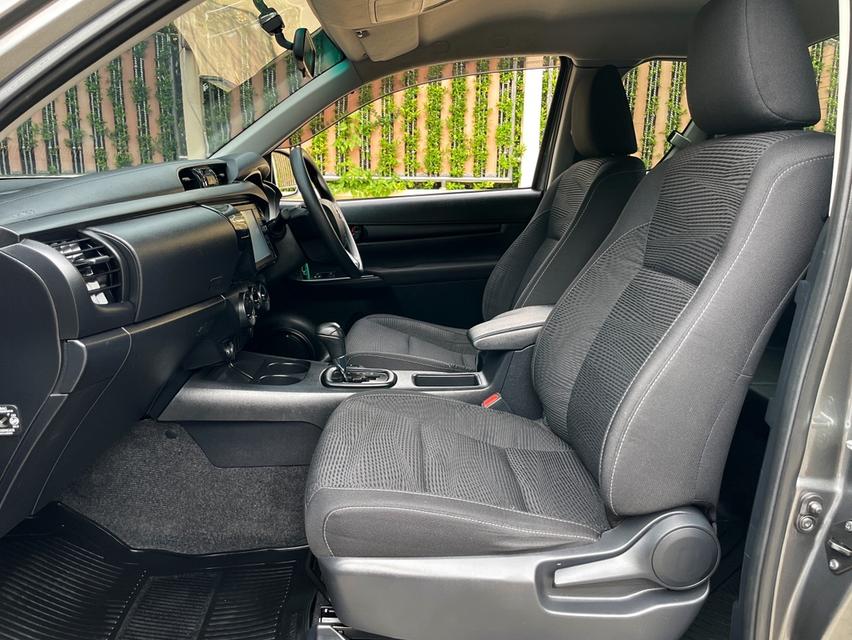 TOYOTA HILUX REVO SMART CAB 2.4 ENTRY Z EDITION ปี 2022 AUTO สภาพนางฟ้า 10
