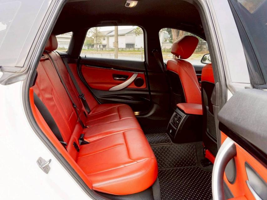 BMW 320D GT Msport ปี20 15