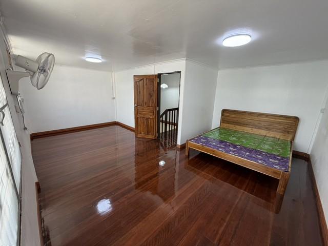 P664 ให้เช่าบ้านเดี่ยว รีโนเวทใหม่ ซอย วชิรธรรมสาธิต 57 สุขุมวิท1011 ถนนวชิรธรรมสาธิต ออกซอยศรีนครินทร์ 42 ได้ 8