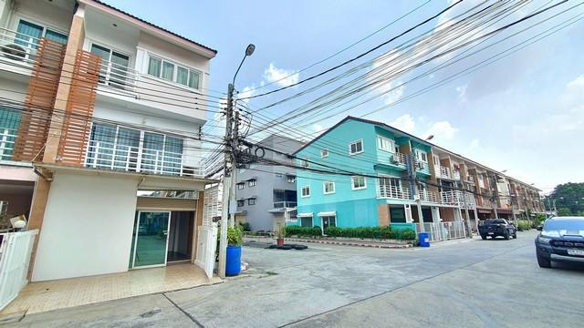 ให้เช่าทาวน์โฮม 3 ชั้น 20 ตรว. หมู่บ้านโฮมอินทาวน์ พหลโยธิน 73 ใกล้รถไฟฟ้า สถานี คปอ