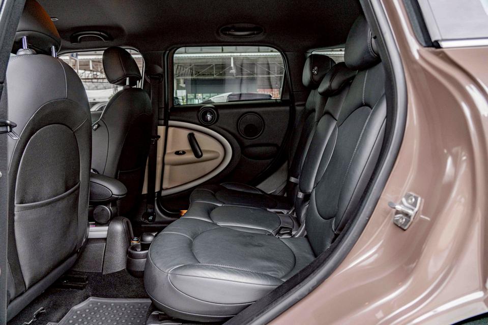 รหัสรถ NP5421 MINI COOPER D COUNTRYMAN LOOK2 2014 15